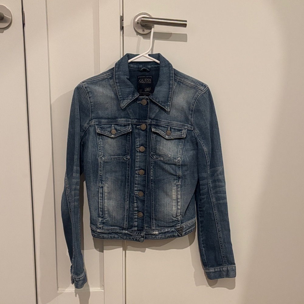 Guess Women's Classic Blue Jean Jacket